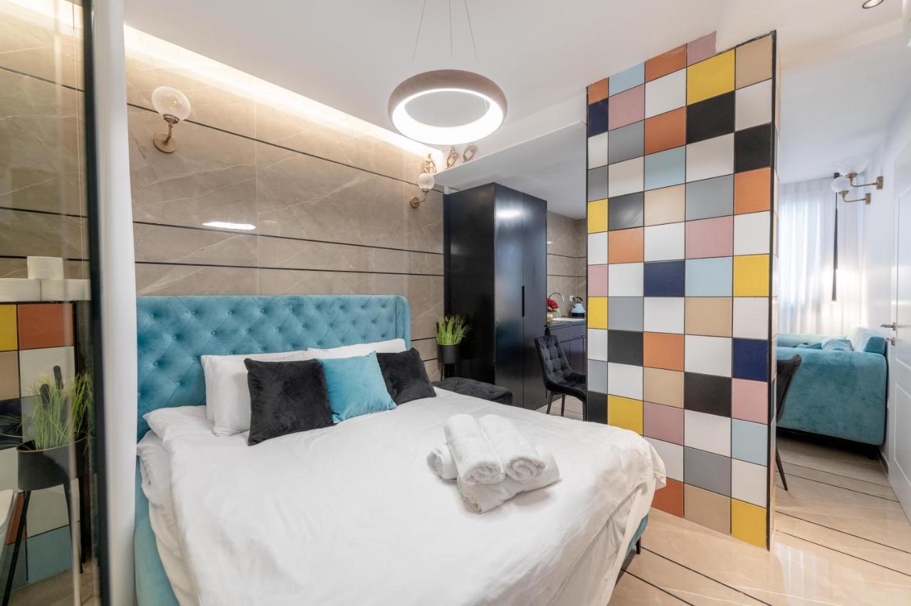 Colors Suites In Netanya Exterior photo