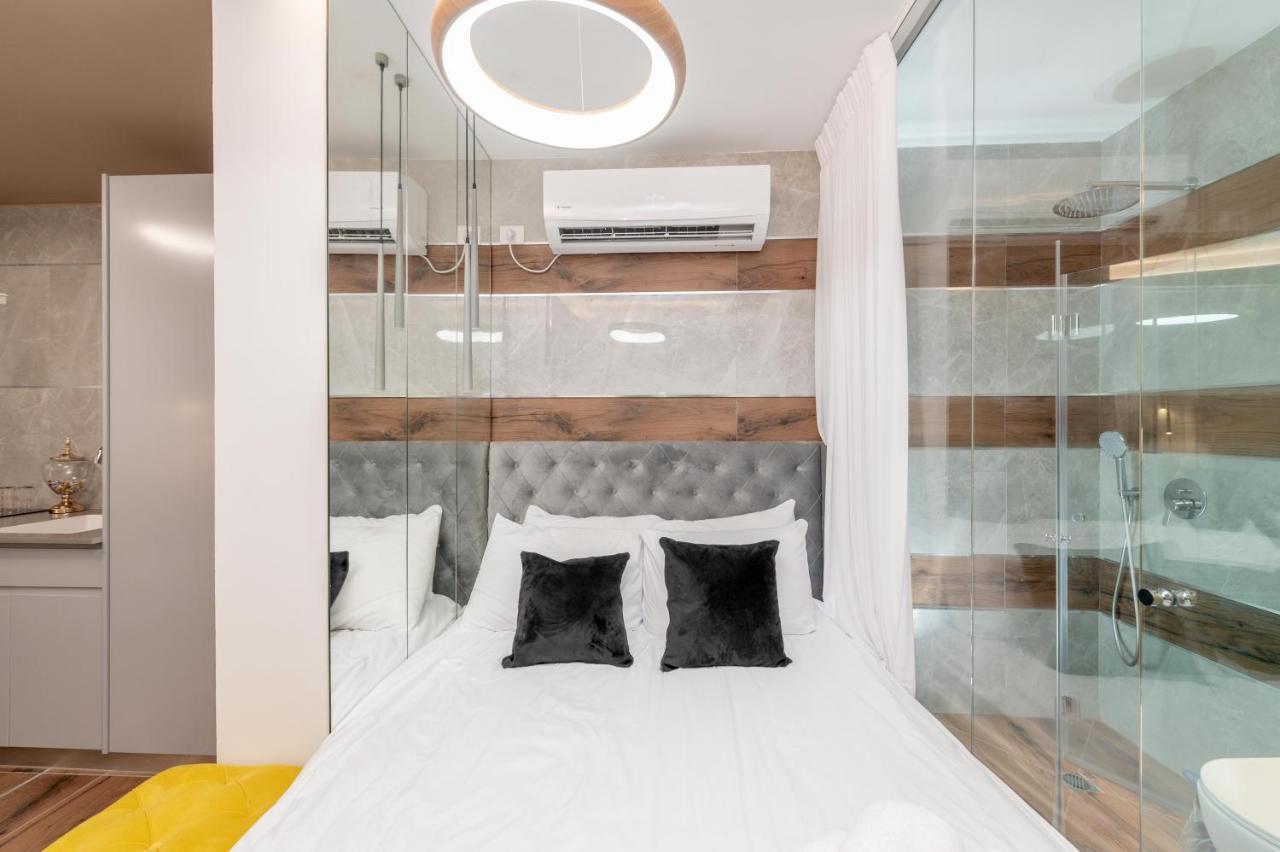 Colors Suites In Netanya Exterior photo